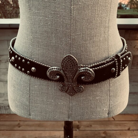 Kathy Van Zeeland Fleur-de-Lis Faux Suede Leather Studded Rhinestone Waist Belt - Picture 6 of 13